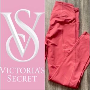 Sale‼️Victoria Secret Sports Leggings Size S